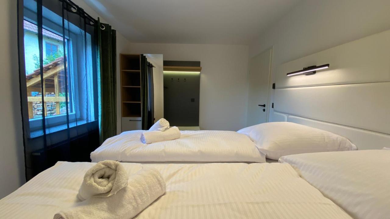 Uraha Apartments ヘルツォーゲンアウラッハ エクステリア 写真